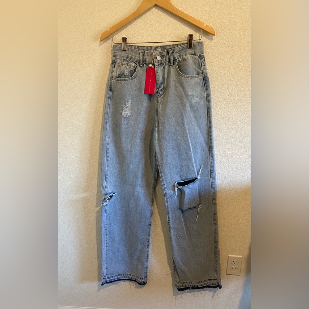Beginning boutique new with tags/ size medium